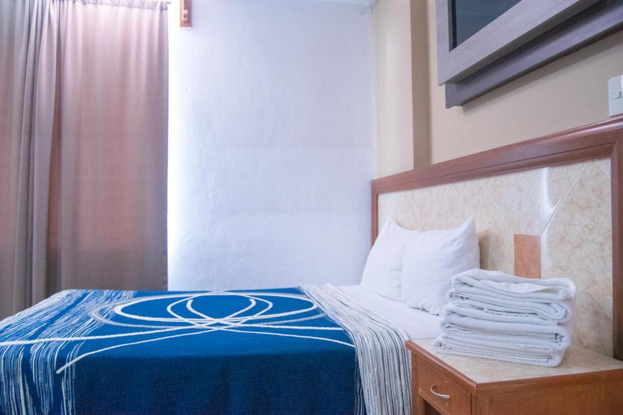 Hotel Niza Zona Piel Λεόν Εξωτερικό φωτογραφία